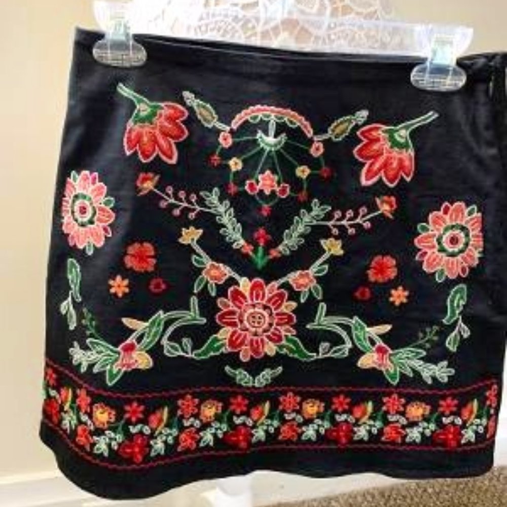 Bohemian Embroidered Mini Skirt